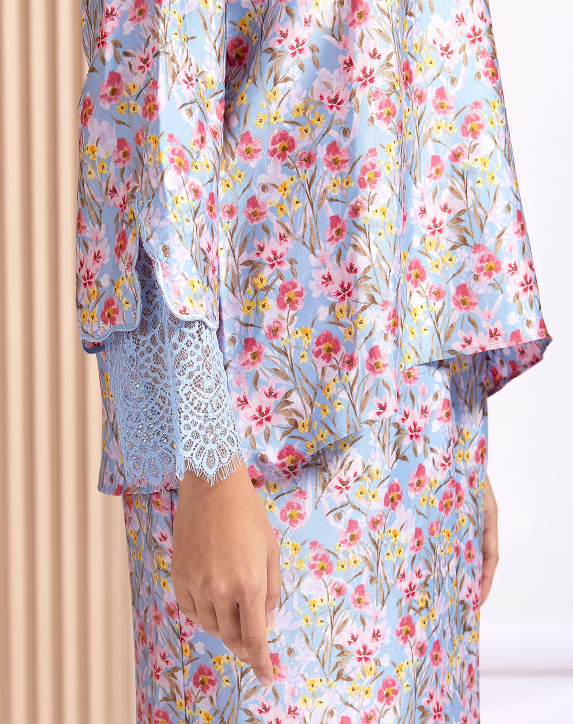 SORAYA BAJU KURUNG